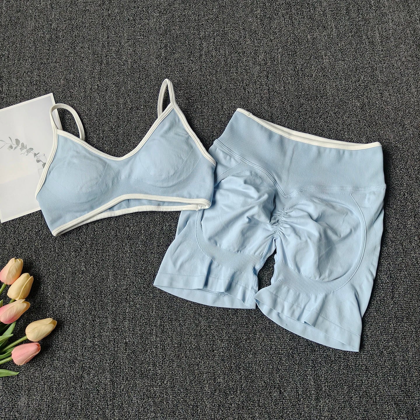Seamless Yoga Bra & Shorts Set — Polyester