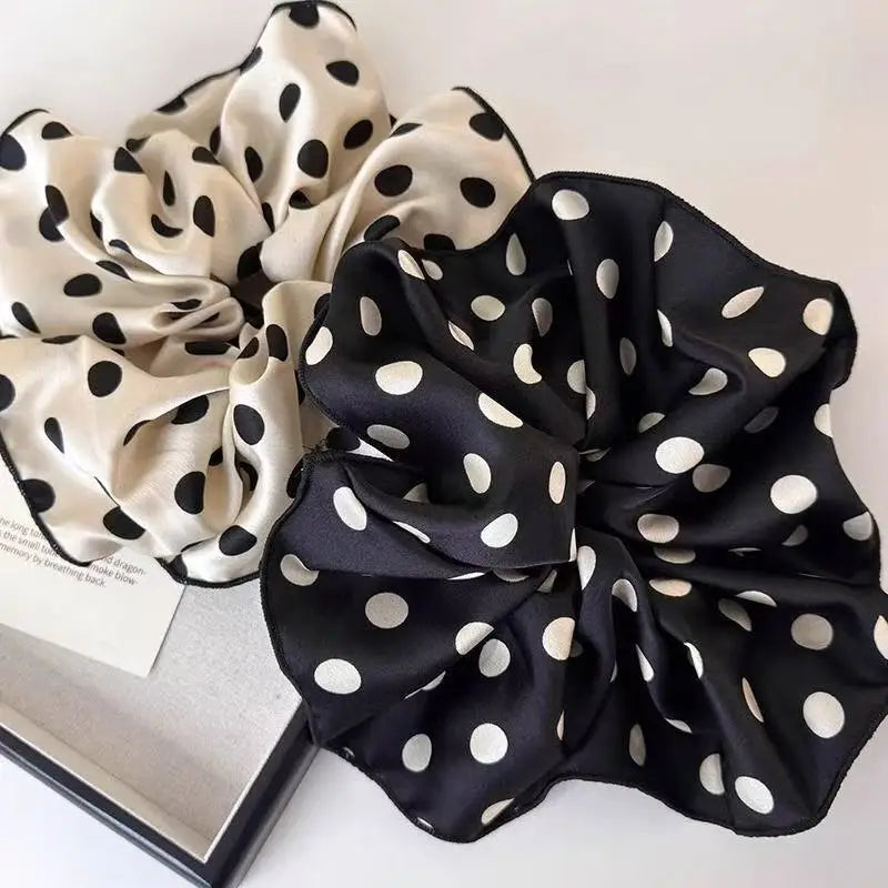 Cotton polka-dot scrunchie set: cream and black with contrasting dots, gathered loops