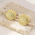 Boucles d'oreilles pendantes bohème à pompons — Étoile de mer et coquillage