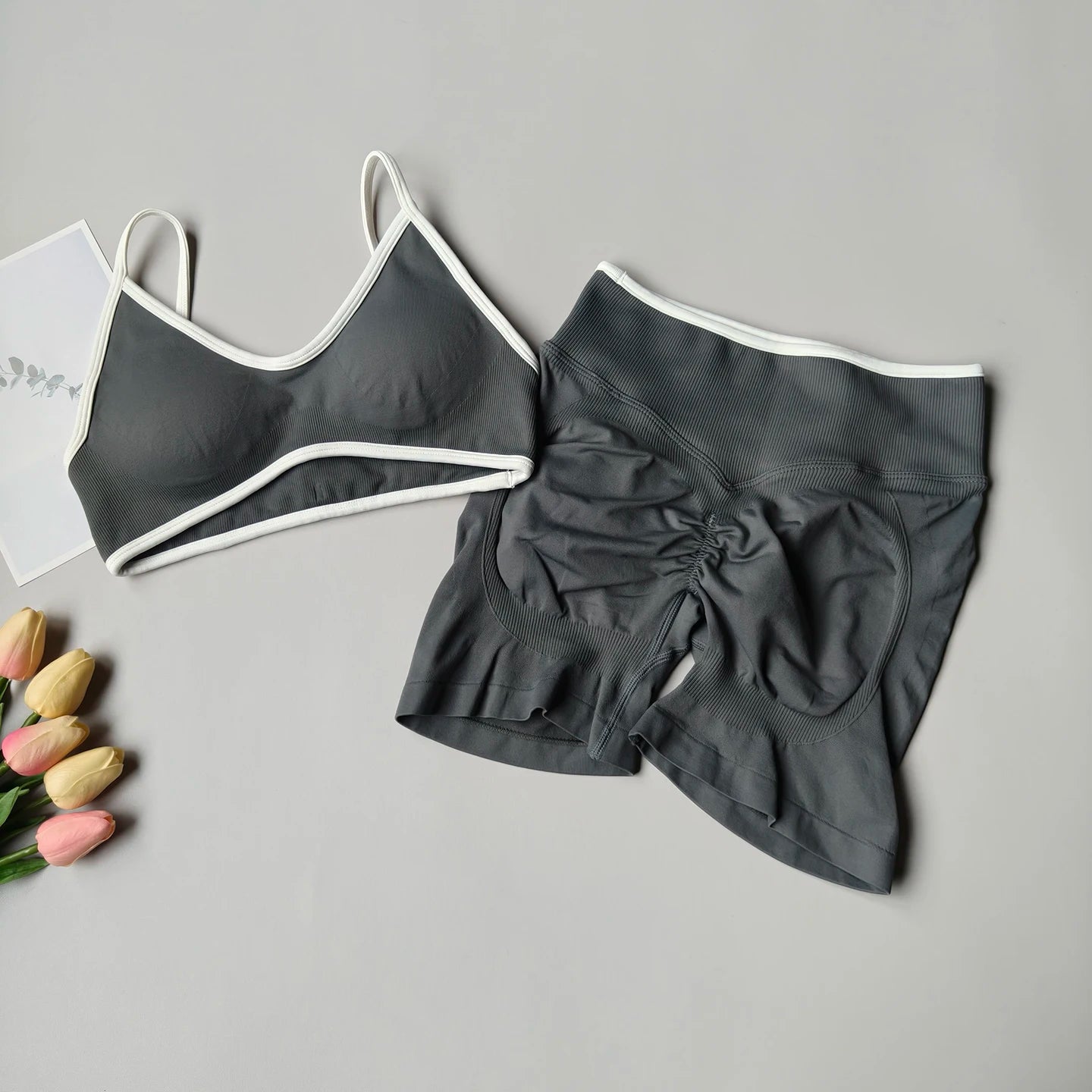 Seamless Yoga Bra & Shorts Set — Polyester