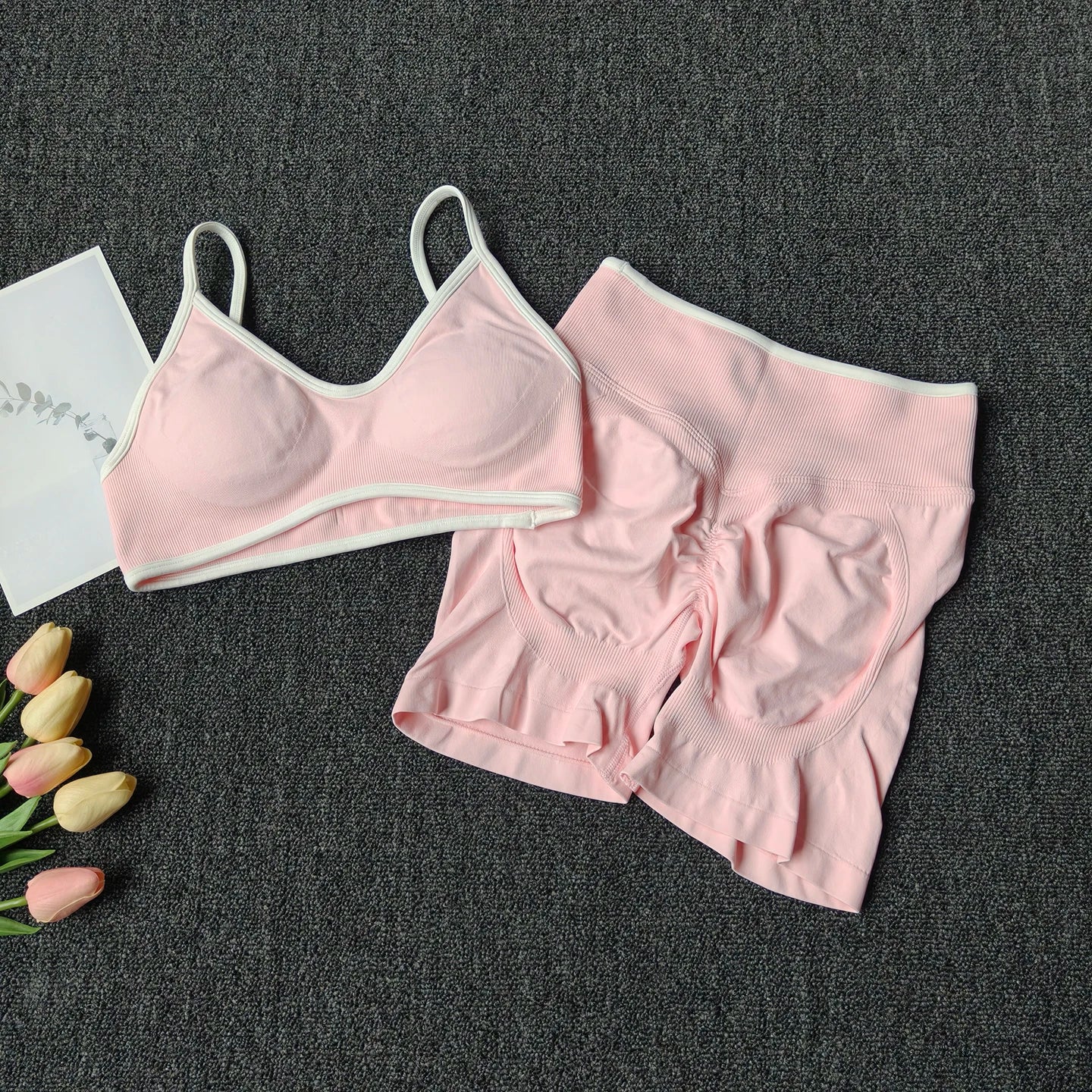 Seamless Yoga Bra & Shorts Set — Polyester
